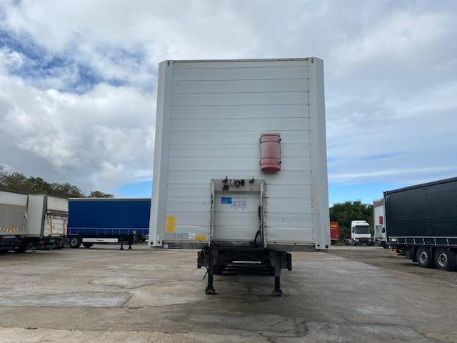 Schmitz Cargobull - Semirimorchio furgonato: foto 2 Schmitz Cargobull - Semirimorchio furgonato: foto 2