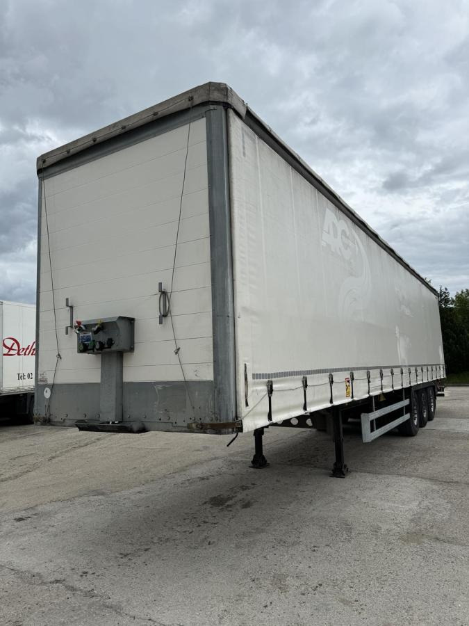 Trouillet - Semirimorchio centinato: foto 1 Trouillet - Semirimorchio centinato: foto 1