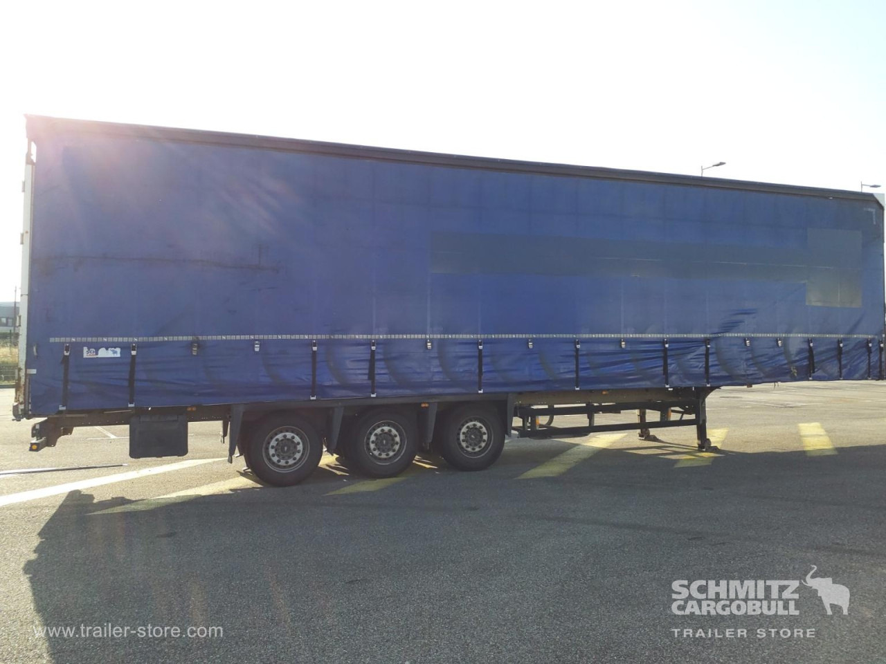 SCHMITZ Curtainsider Mega - Semirimorchio centinato: foto 2 SCHMITZ Curtainsider Mega - Semirimorchio centinato: foto 2