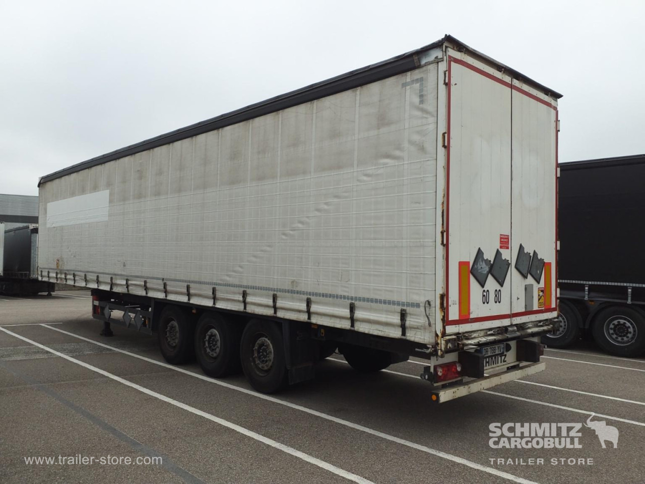 SCHMITZ Curtainsider Standard - Semirimorchio centinato: foto 3 SCHMITZ Curtainsider Standard - Semirimorchio centinato: foto 3