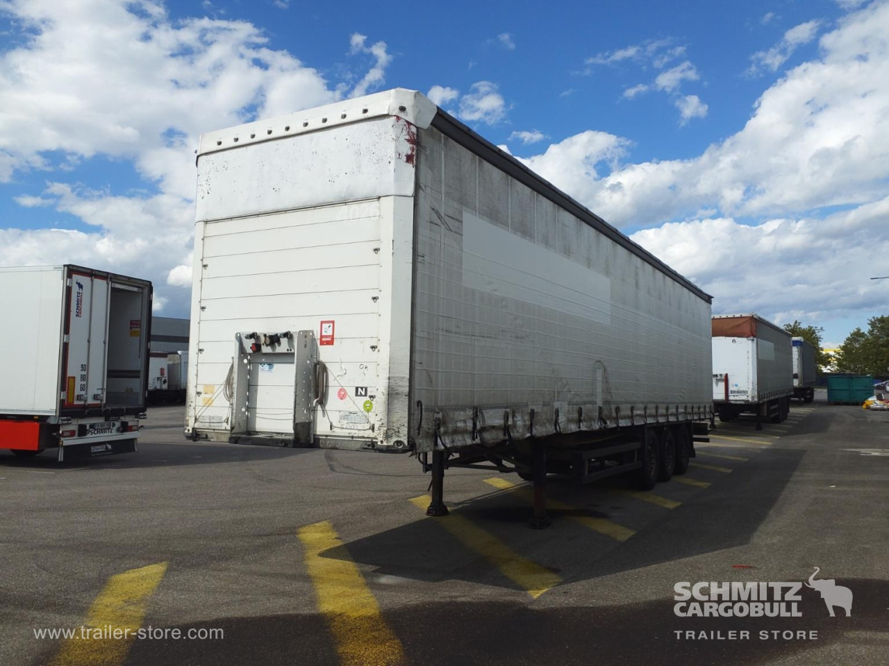 SCHMITZ Curtainsider Standard - Semirimorchio centinato: foto 5 SCHMITZ Curtainsider Standard - Semirimorchio centinato: foto 5