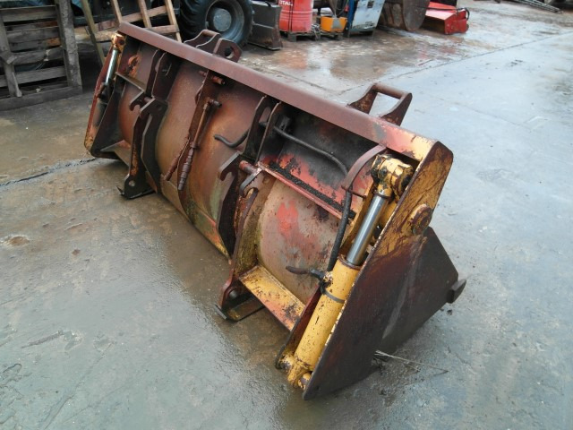 Case 580 - Benna per pala: foto 3 Case 580 - Benna per pala: foto 3