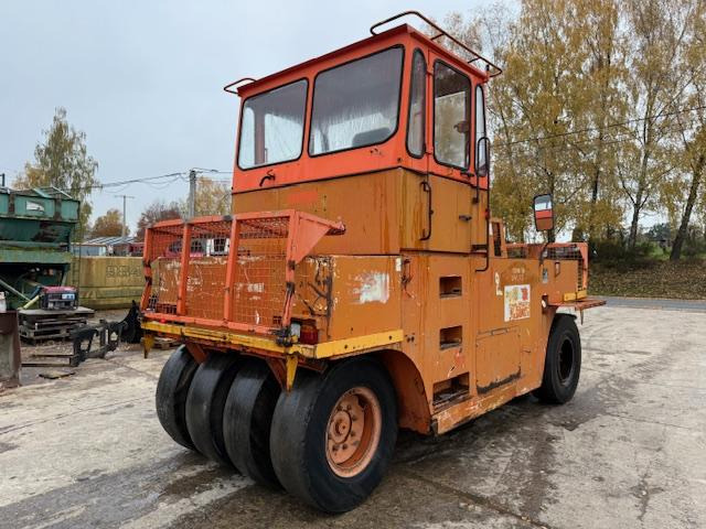 Hamm GRW 15 - Rullo gommato: foto 3 Hamm GRW 15 - Rullo gommato: foto 3