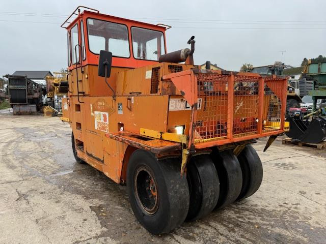 Hamm GRW 15 - Rullo gommato: foto 2 Hamm GRW 15 - Rullo gommato: foto 2