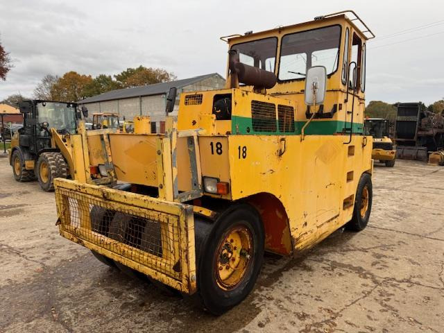 Hamm GRW 15 - Rullo gommato: foto 1 Hamm GRW 15 - Rullo gommato: foto 1