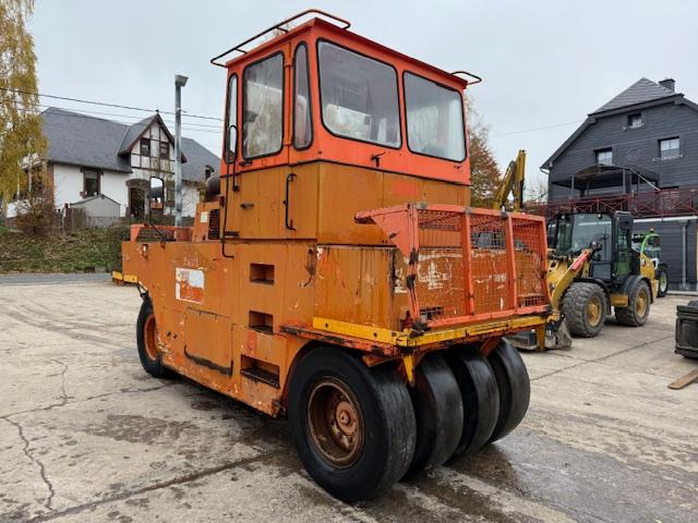 Hamm GRW 15 - Rullo gommato: foto 4 Hamm GRW 15 - Rullo gommato: foto 4