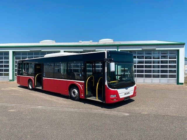 MAN A 21 Lions City KLIMA EURO 6 ZF EcoLife - Autobus urbano: foto 2 MAN A 21 Lions City KLIMA EURO 6 ZF EcoLife - Autobus urbano: foto 2