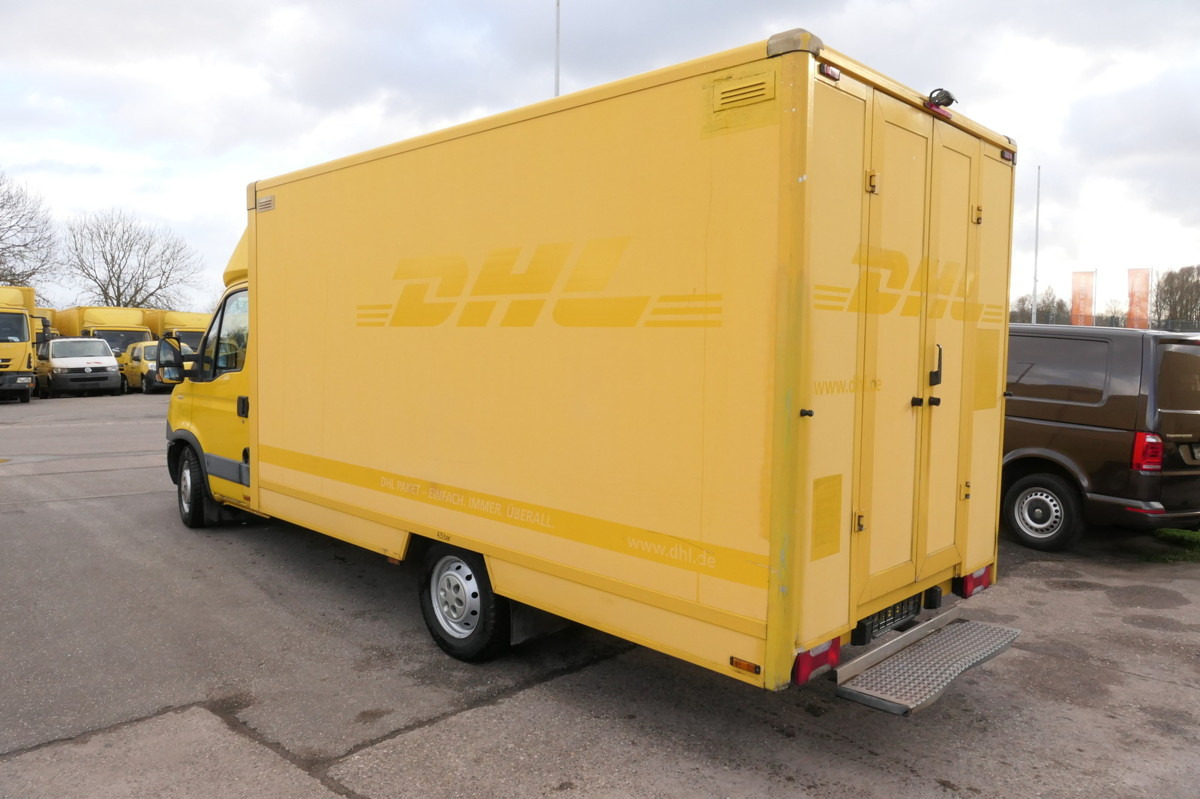IVECO Daily 35 S11 C30C AUTOMATIK KAMERA MAXI KAMERA R - Furgone box: foto 4 IVECO Daily 35 S11 C30C AUTOMATIK KAMERA MAXI KAMERA R - Furgone box: foto 4