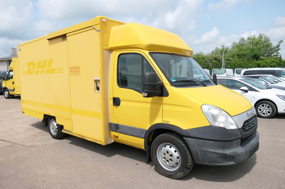 IVECO Daily 35 S11 C30C AUTOMATIK KAMERA MAXI KAMERA R - Furgone box: foto 1 IVECO Daily 35 S11 C30C AUTOMATIK KAMERA MAXI KAMERA R - Furgone box: foto 1