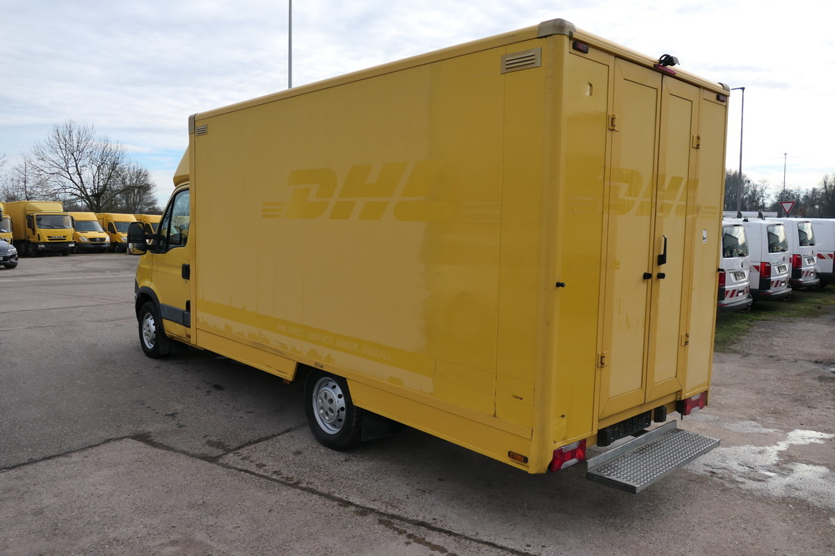 IVECO Daily 35 S11 C30C AUTOMATIK KAMERA Regale LUFT D - Furgone box: foto 5 IVECO Daily 35 S11 C30C AUTOMATIK KAMERA Regale LUFT D - Furgone box: foto 5