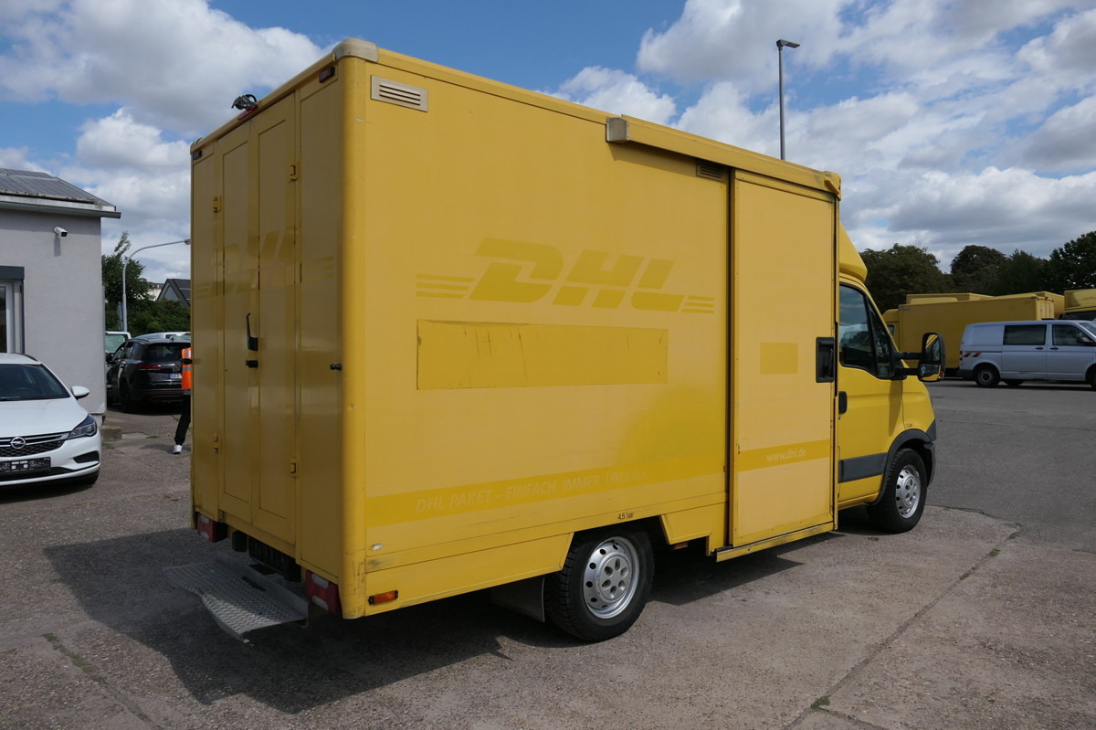 IVECO Daily 35 S11 C30C KURZ AUTOMATIK KAMERA Regale L - Furgone box: foto 3 IVECO Daily 35 S11 C30C KURZ AUTOMATIK KAMERA Regale L - Furgone box: foto 3