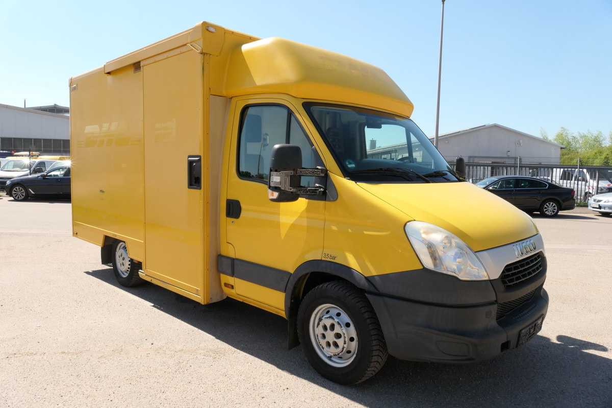IVECO Daily 35 S11 KURZ C30C AUTOMATIK KAMERA Regale L - Furgone box: foto 2 IVECO Daily 35 S11 KURZ C30C AUTOMATIK KAMERA Regale L - Furgone box: foto 2