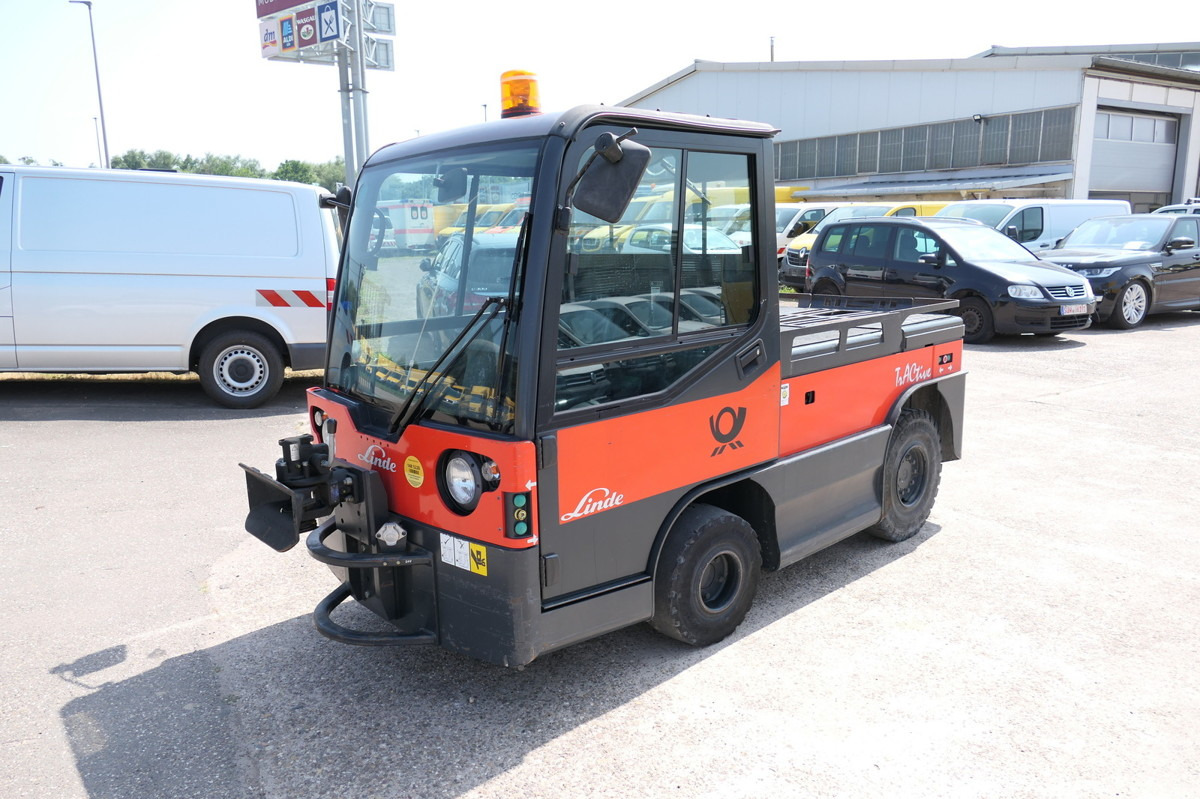 LINDE P250 Schlepper AHK Batterie 50/2020 - Trattore elettrico: foto 1 LINDE P250 Schlepper AHK Batterie 50/2020 - Trattore elettrico: foto 1