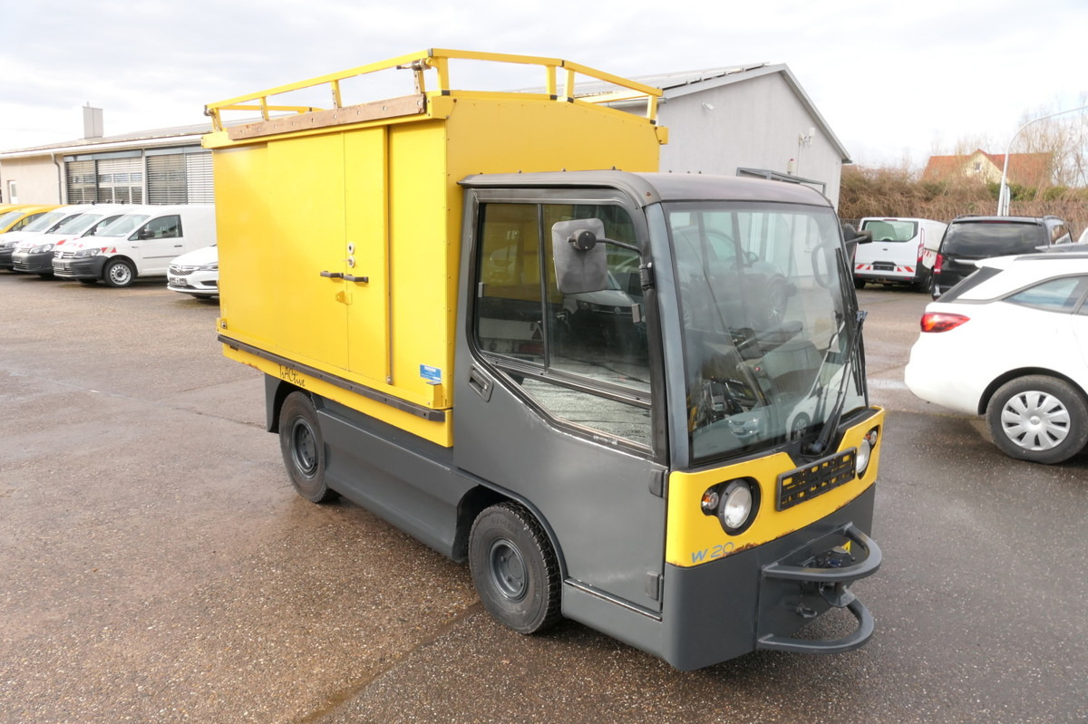 LINDE W20 Schlepper Tractive Batterie 13/2023 - Trattore elettrico: foto 1 LINDE W20 Schlepper Tractive Batterie 13/2023 - Trattore elettrico: foto 1