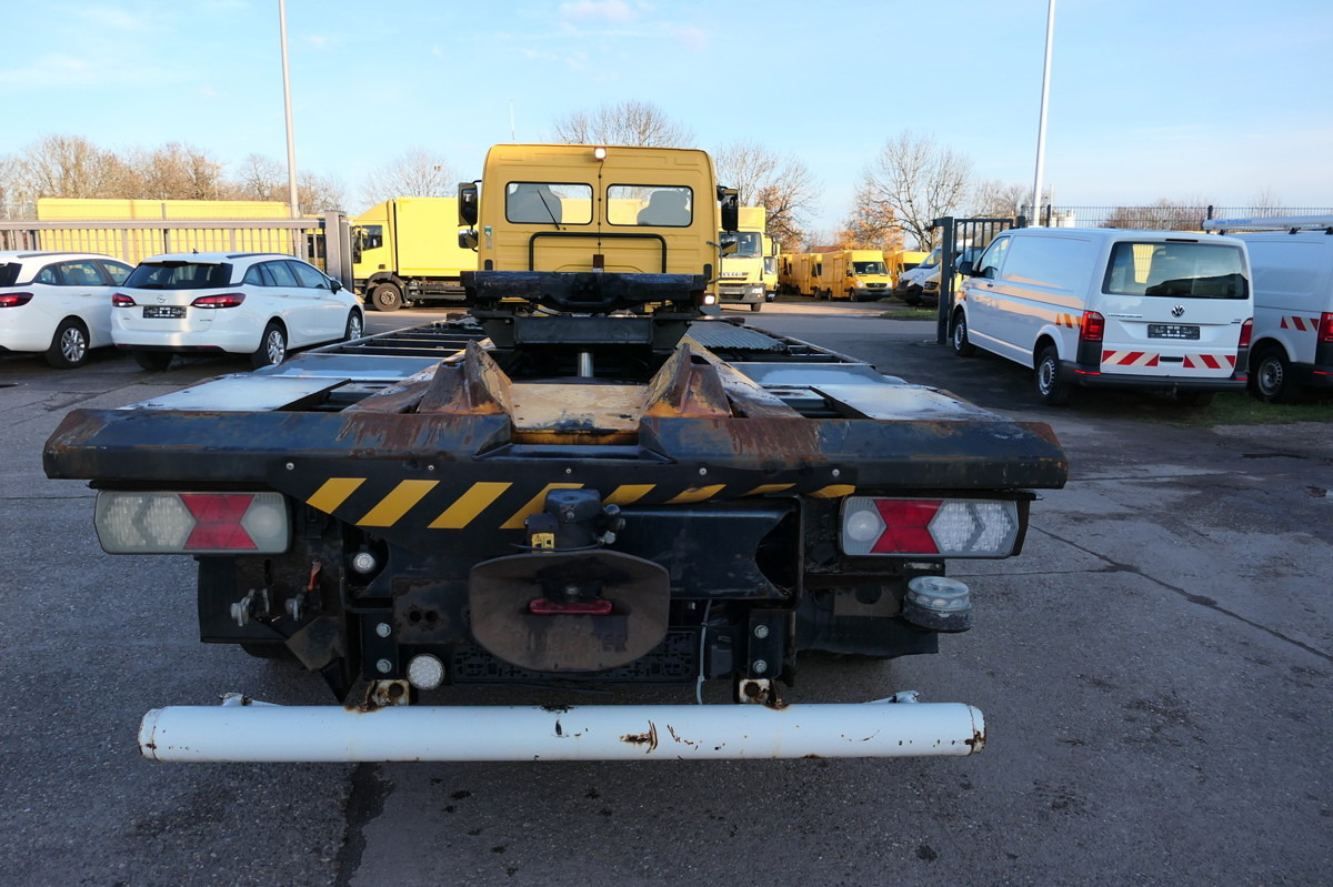 MERCEDES-BENZ KAMAG WBH 25 Wiesel Terberg Umsetzfahrz. KLIMA A - Autocarro portacontainer/ Caisse interchangeable: foto 3 MERCEDES-BENZ KAMAG WBH 25 Wiesel Terberg Umsetzfahrz. KLIMA A - Autocarro portacontainer/ Caisse interchangeable: foto 3