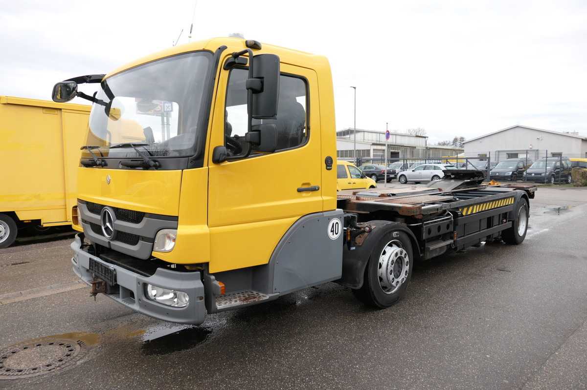 MERCEDES-BENZ KAMAG WBH 25 Wiesel Terberg Umsetzfahrz. Sattelk - Autocarro portacontainer/ Caisse interchangeable: foto 5 MERCEDES-BENZ KAMAG WBH 25 Wiesel Terberg Umsetzfahrz. Sattelk - Autocarro portacontainer/ Caisse interchangeable: foto 5