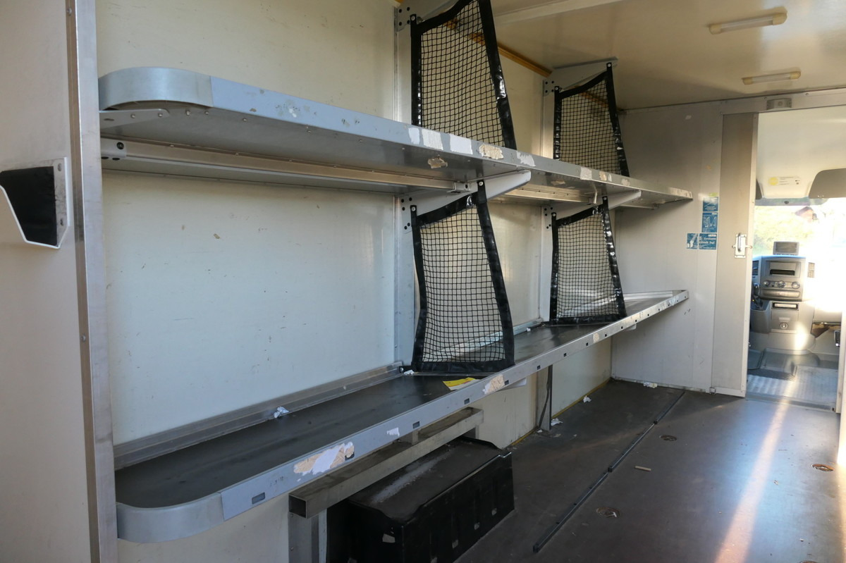 MERCEDES-BENZ SPRINTER 310 CDI MAXI EURO-5 KOFFER REGALE KAMER - Furgone box: foto 5 MERCEDES-BENZ SPRINTER 310 CDI MAXI EURO-5 KOFFER REGALE KAMER - Furgone box: foto 5