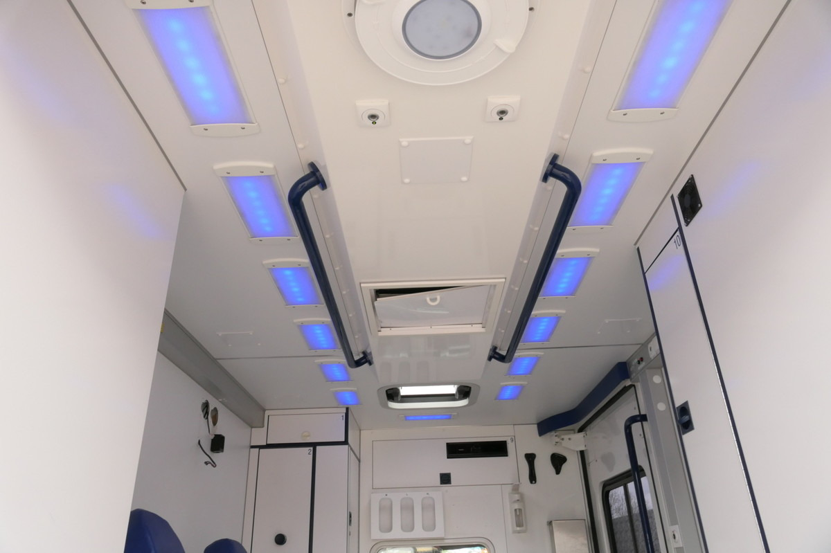 Ambulanza MERCEDES-BENZ Sprinter 519 CDI Klima Krankenwagen: foto 8 Ambulanza MERCEDES-BENZ Sprinter 519 CDI Klima Krankenwagen: foto 8