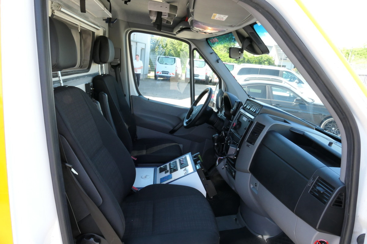 MERCEDES-BENZ Sprinter 519 CDI Klima Krankenwagen - Ambulanza: foto 5 MERCEDES-BENZ Sprinter 519 CDI Klima Krankenwagen - Ambulanza: foto 5
