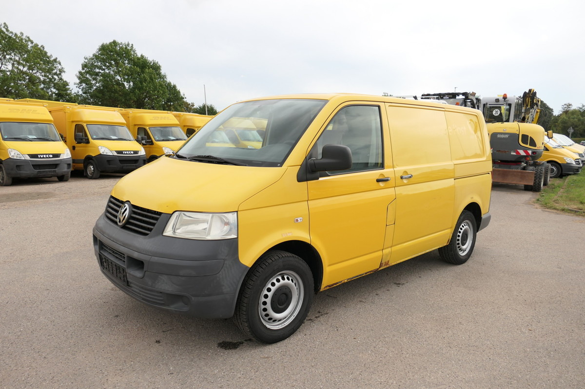 VW T5 Transporter 1.9 TDI PARKTRONIK 2xSCHIEBETÜR - Furgoncino: foto 3 VW T5 Transporter 1.9 TDI PARKTRONIK 2xSCHIEBETÜR - Furgoncino: foto 3