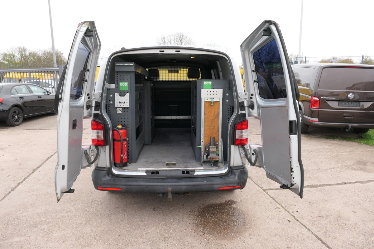 VW T5 Transporter 2.0 TDI 2-Sitzer 4 Motion AHK KLI - Furgoncino: foto 1 VW T5 Transporter 2.0 TDI 2-Sitzer 4 Motion AHK KLI - Furgoncino: foto 1