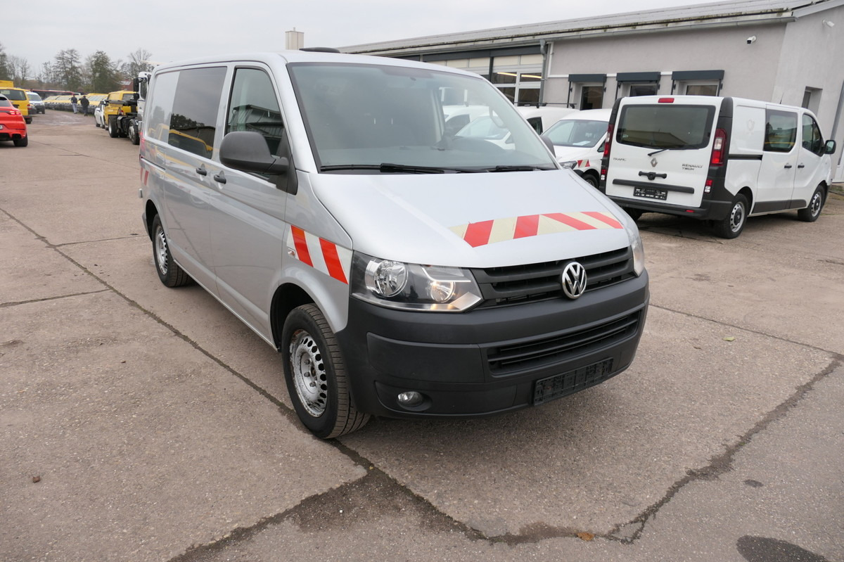 VW T5 Transporter 2.0 TDI 2-Sitzer 4 Motion AHK KLI - Furgoncino: foto 2 VW T5 Transporter 2.0 TDI 2-Sitzer 4 Motion AHK KLI - Furgoncino: foto 2
