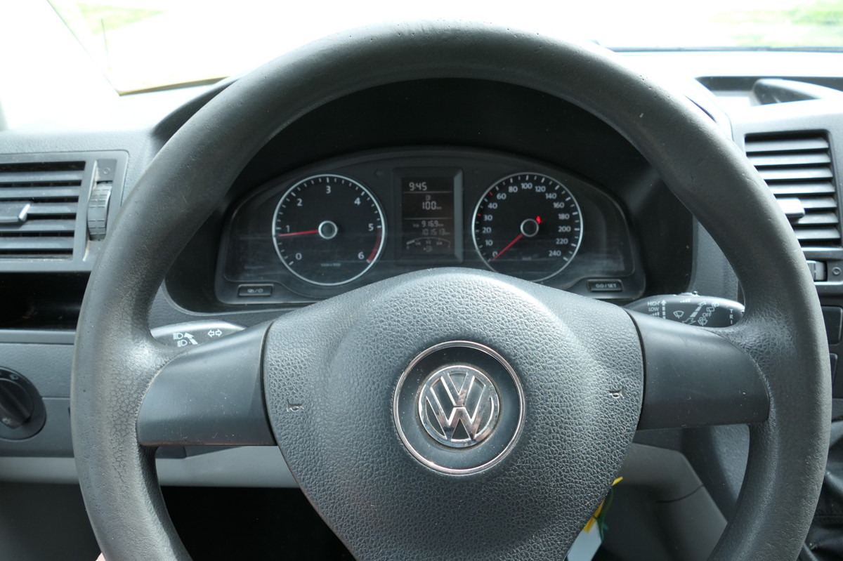 Furgoncino VW T5 Transporter 2.0 TDI EURO-5 CoC 2xSCHIEBETÜR P: foto 11 Furgoncino VW T5 Transporter 2.0 TDI EURO-5 CoC 2xSCHIEBETÜR P: foto 11