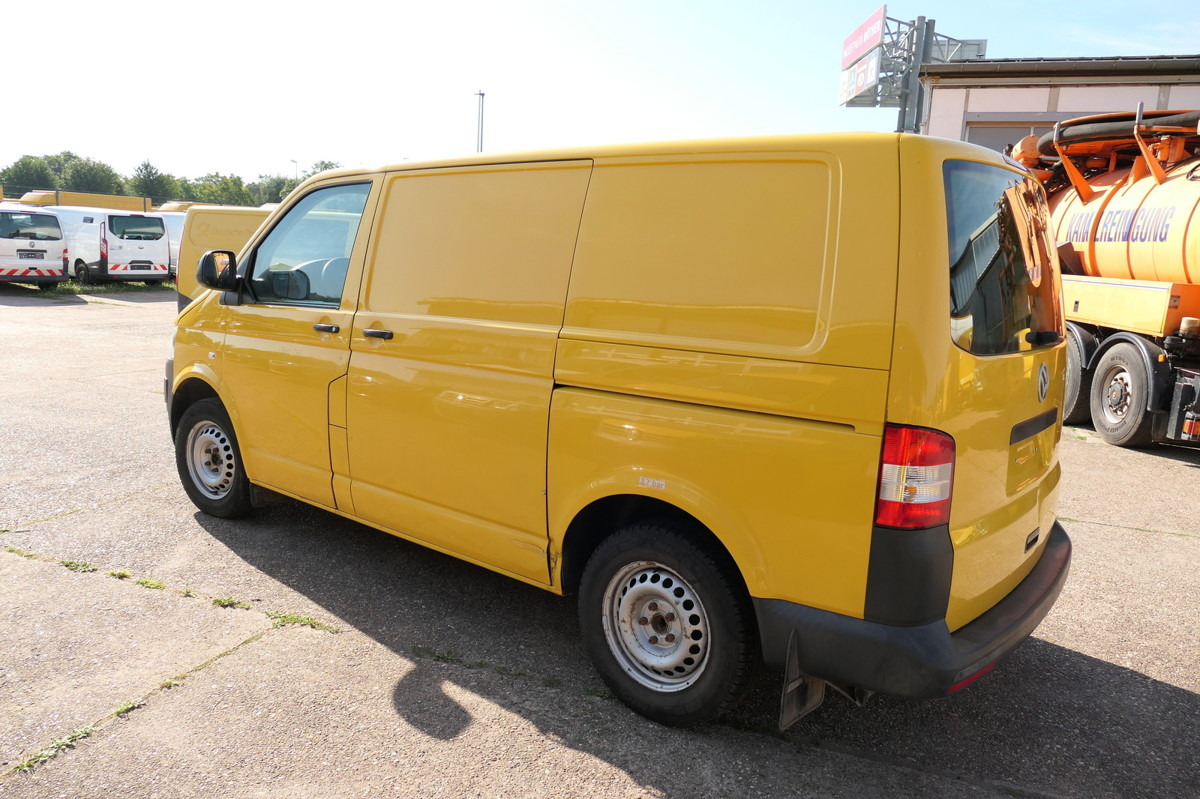 VW T5 Transporter 2.0 TDI EURO-5 CoC 2xSCHIEBETÜR P - Furgoncino: foto 5 VW T5 Transporter 2.0 TDI EURO-5 CoC 2xSCHIEBETÜR P - Furgoncino: foto 5