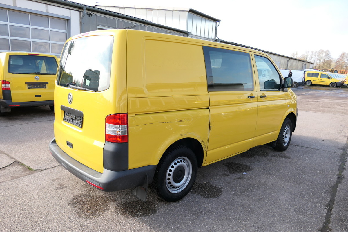 VW T5 Transporter 2.0 TDI EURO-5 CoC PARKTRONIK - Furgoncino: foto 5 VW T5 Transporter 2.0 TDI EURO-5 CoC PARKTRONIK - Furgoncino: foto 5