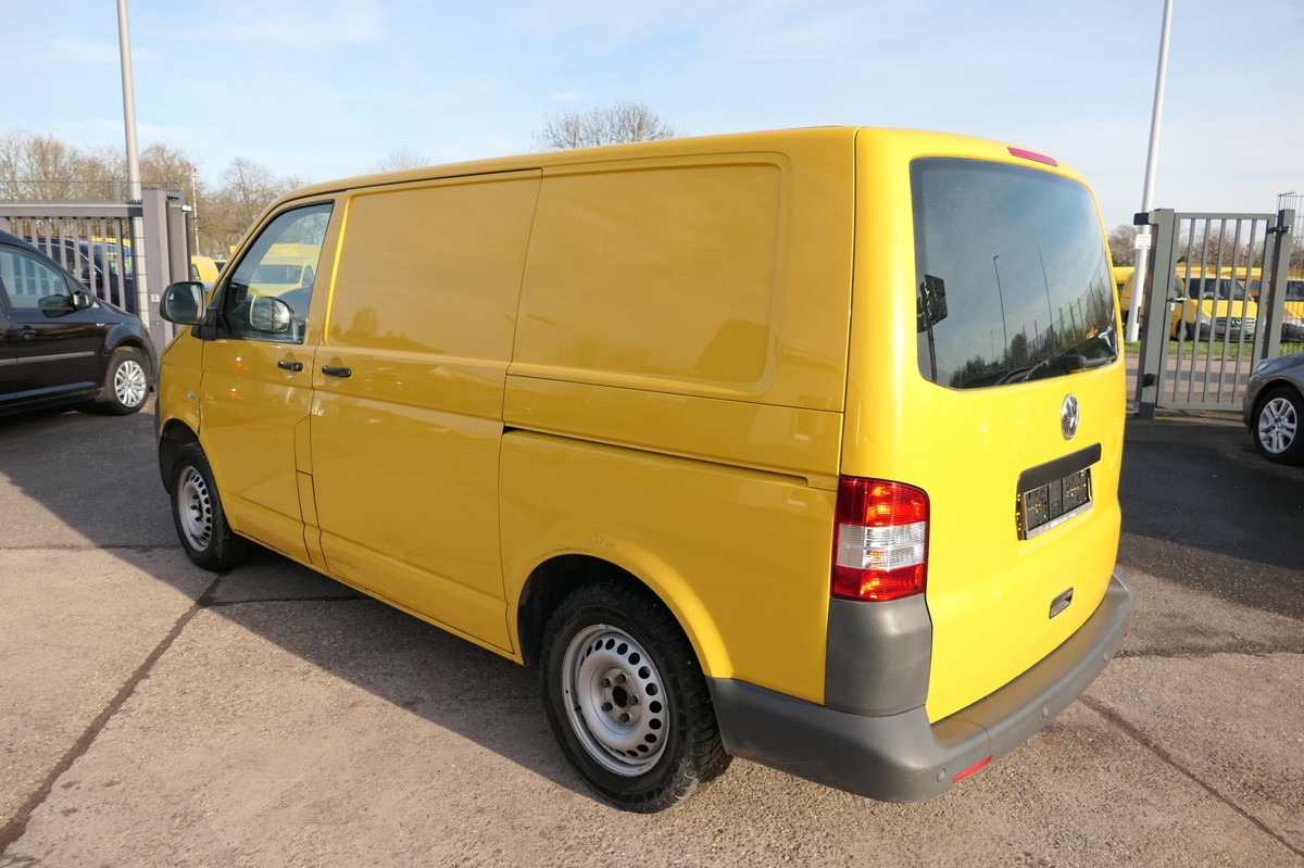 VW T5 Transporter 2.0 TDI PARKTRONIK 2xSCHIEBETÜR C - Furgoncino: foto 5 VW T5 Transporter 2.0 TDI PARKTRONIK 2xSCHIEBETÜR C - Furgoncino: foto 5