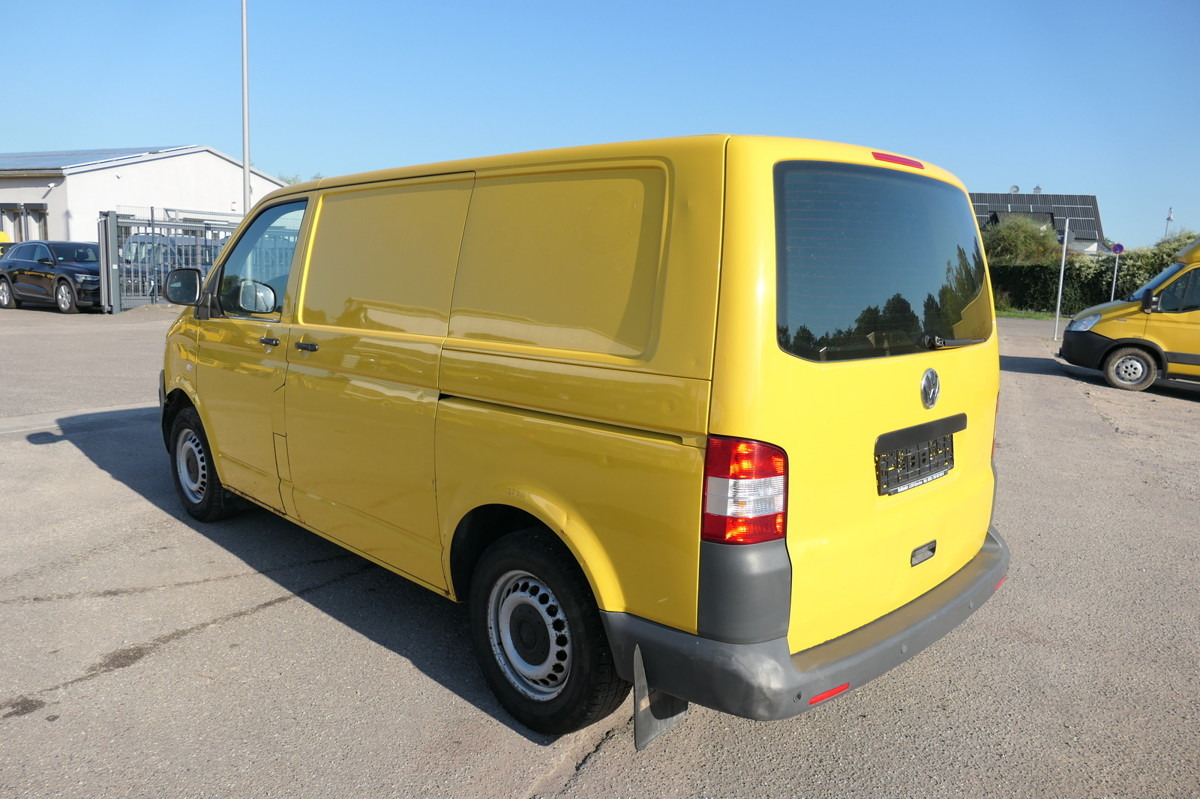 VW T5 Transporter 2.0 TDI PARKTRONIK 2xSCHIEBETÜR C - Furgoncino: foto 5 VW T5 Transporter 2.0 TDI PARKTRONIK 2xSCHIEBETÜR C - Furgoncino: foto 5