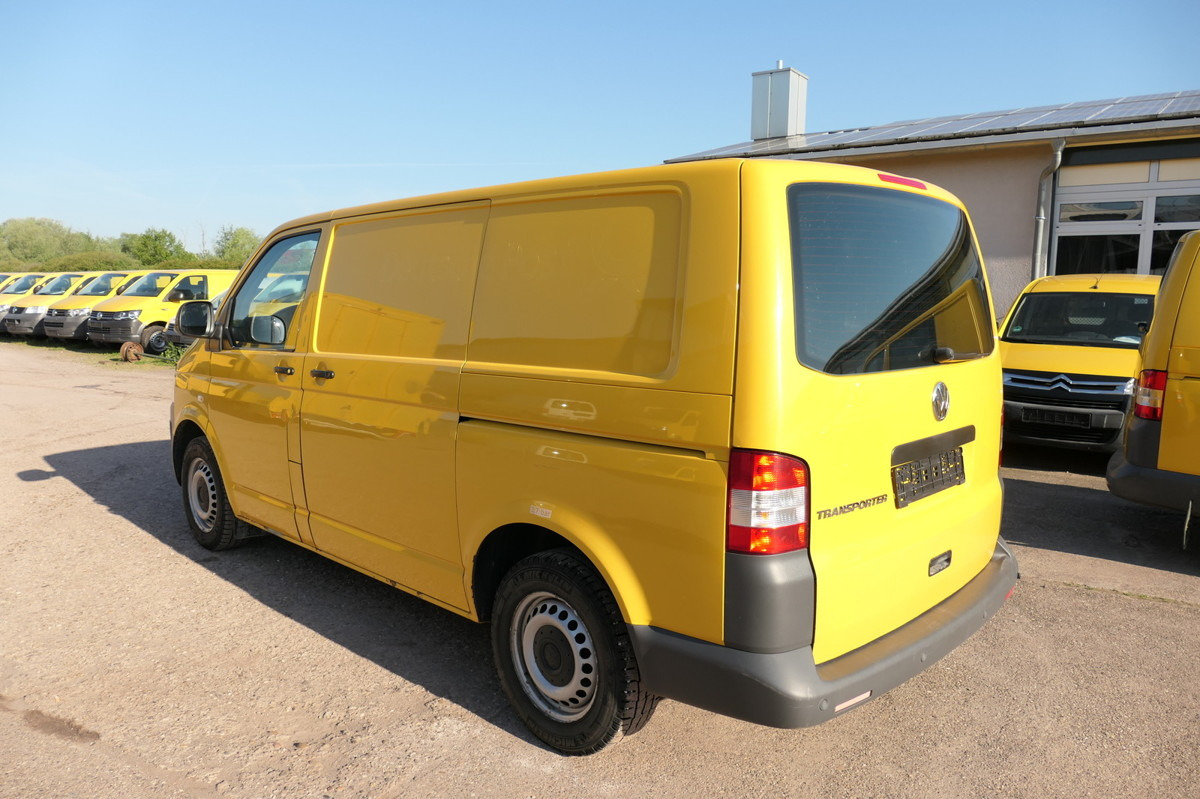 VW T5 Transporter 2.0 TDI PARKTRONIK EURO-5 2xSCHIE - Furgoncino: foto 5 VW T5 Transporter 2.0 TDI PARKTRONIK EURO-5 2xSCHIE - Furgoncino: foto 5