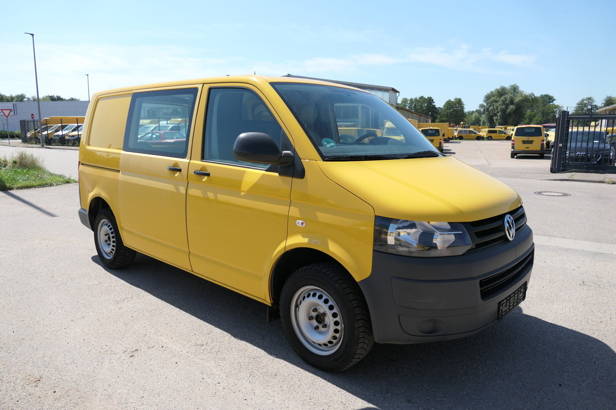VW T5 Transporter 2.0 TDI PARKTRONIK EURO-5 2xSCHIE - Furgoncino: foto 3 VW T5 Transporter 2.0 TDI PARKTRONIK EURO-5 2xSCHIE - Furgoncino: foto 3