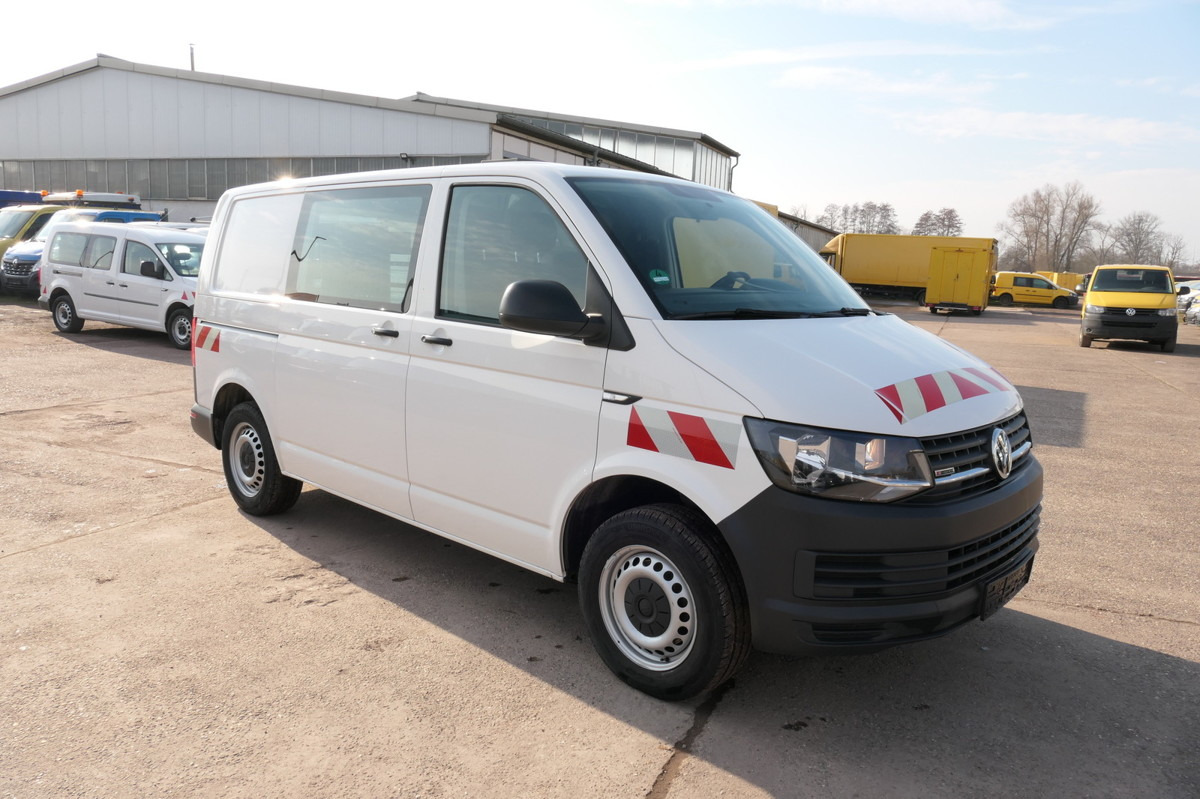 VW T6 2.0 TDI 4Motion 3-Sitzer Klima AHK Werkstatte - Furgoncino: foto 3 VW T6 2.0 TDI 4Motion 3-Sitzer Klima AHK Werkstatte - Furgoncino: foto 3