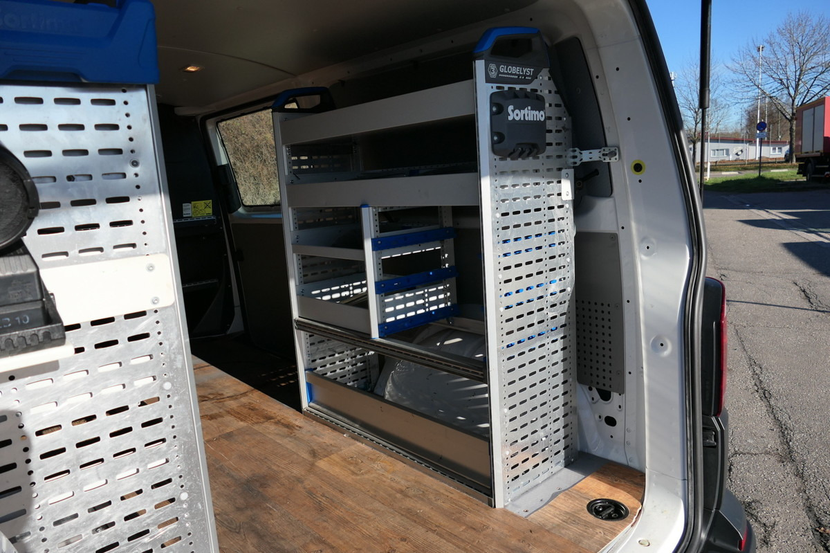 VW T6 Transporter 2.0 TDI lang 4Motion 3Sitzer AHK - Furgoncino: foto 1 VW T6 Transporter 2.0 TDI lang 4Motion 3Sitzer AHK - Furgoncino: foto 1