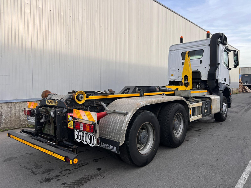 Mercedes-Benz Arocs 2645 - Autocarro scarrabile: foto 5 Mercedes-Benz Arocs 2645 - Autocarro scarrabile: foto 5