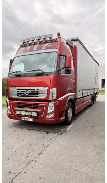 Volvo FH13 540 - Camion centinato: foto 2 Volvo FH13 540 - Camion centinato: foto 2