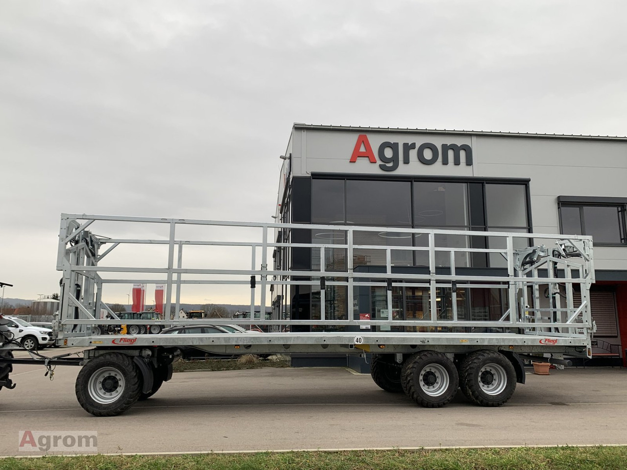 Fliegl DPW 210 BL - Rimorchio piattaforma agricolo: foto 2 Fliegl DPW 210 BL - Rimorchio piattaforma agricolo: foto 2