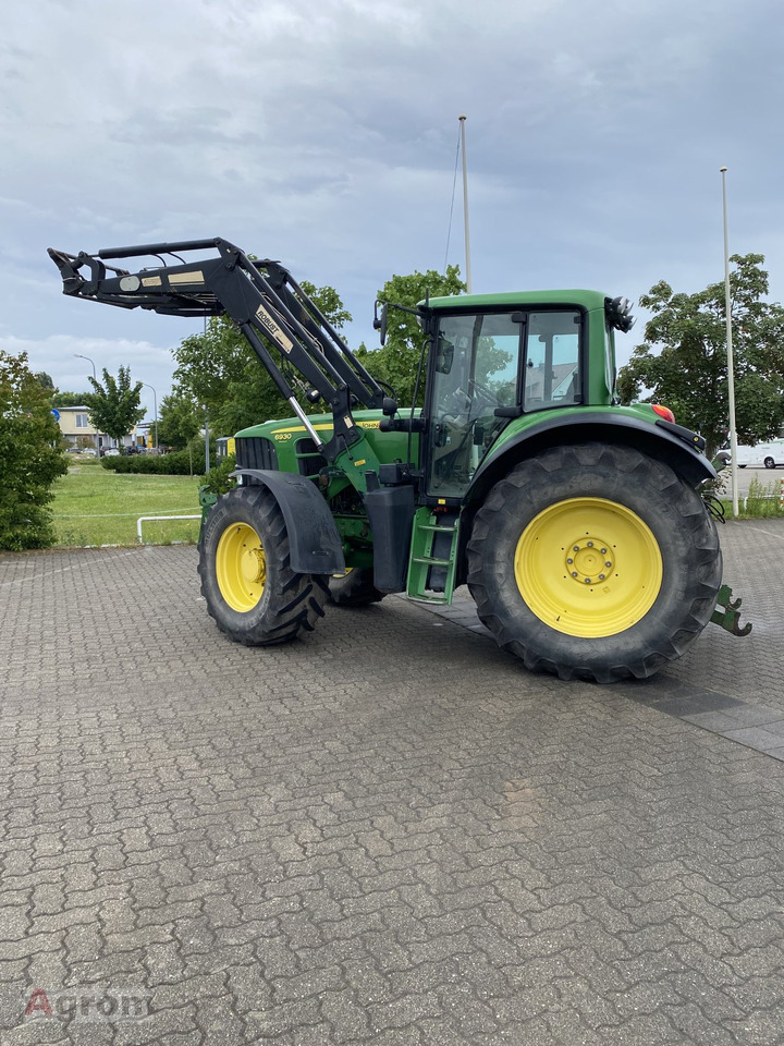 John Deere 6930 Premium - Trattore: foto 3 John Deere 6930 Premium - Trattore: foto 3