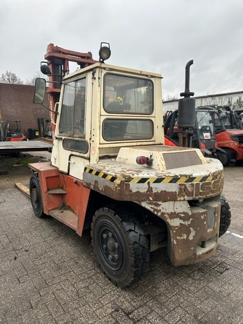 Nissan DF-05-A-60-U - Carrello elevatore diesel: foto 5 Nissan DF-05-A-60-U - Carrello elevatore diesel: foto 5