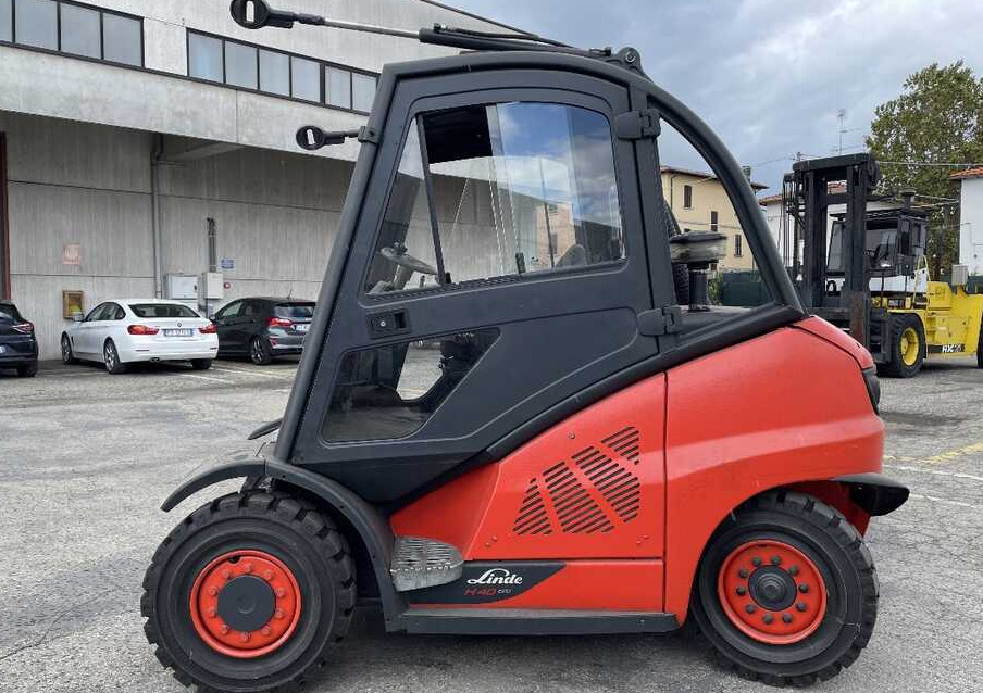 Linde H 40 D-02 senza montante - Carrello elevatore diesel: foto 2 Linde H 40 D-02 senza montante - Carrello elevatore diesel: foto 2