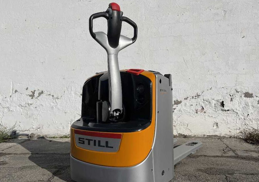 Still EXU-H 18 (Batteria 100%) - Transpallet: foto 3 Still EXU-H 18 (Batteria 100%) - Transpallet: foto 3