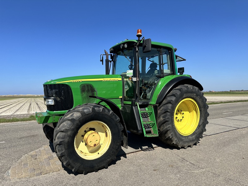 John Deere 6920 - Trattore: foto 1 John Deere 6920 - Trattore: foto 1