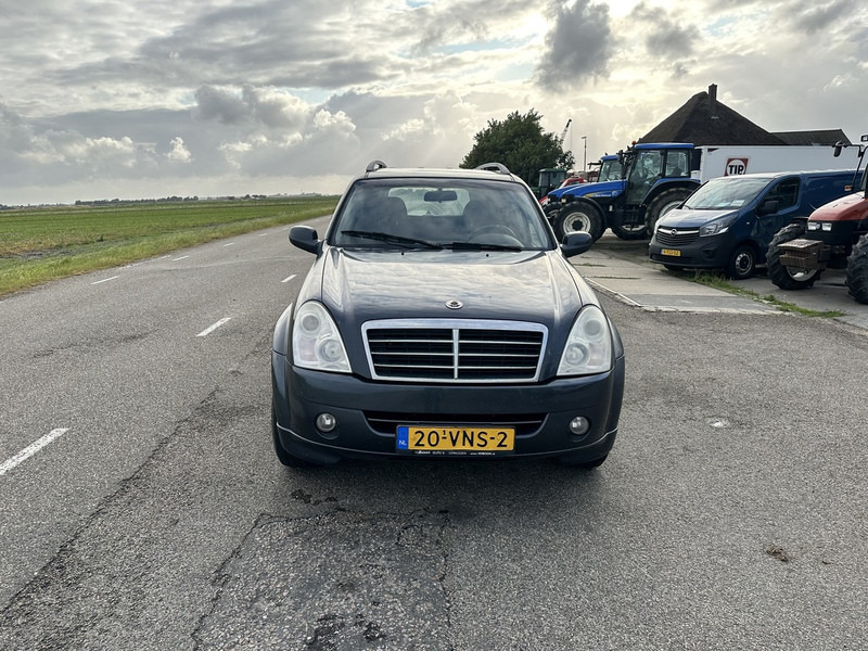 SsangYong RX270 XDI - Furgone chiuso: foto 2 SsangYong RX270 XDI - Furgone chiuso: foto 2