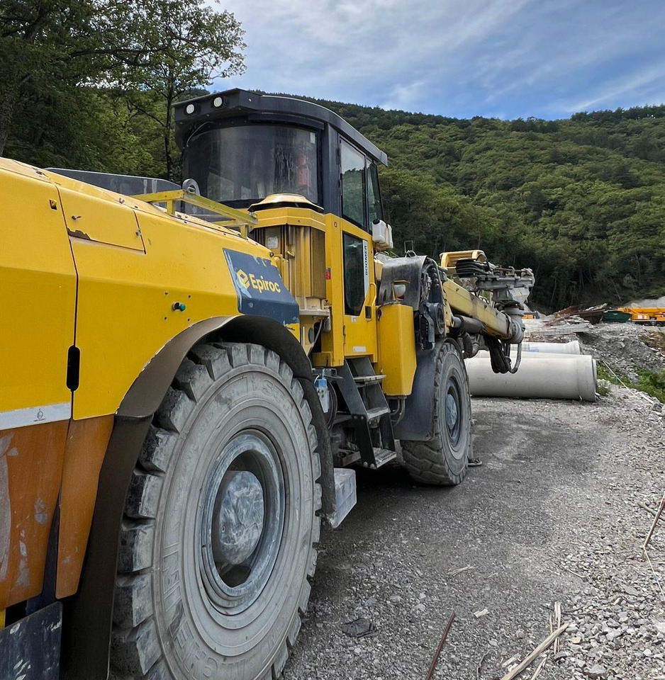 Atlas Copco E2C - Perforatrice direzionale: foto 4 Atlas Copco E2C - Perforatrice direzionale: foto 4
