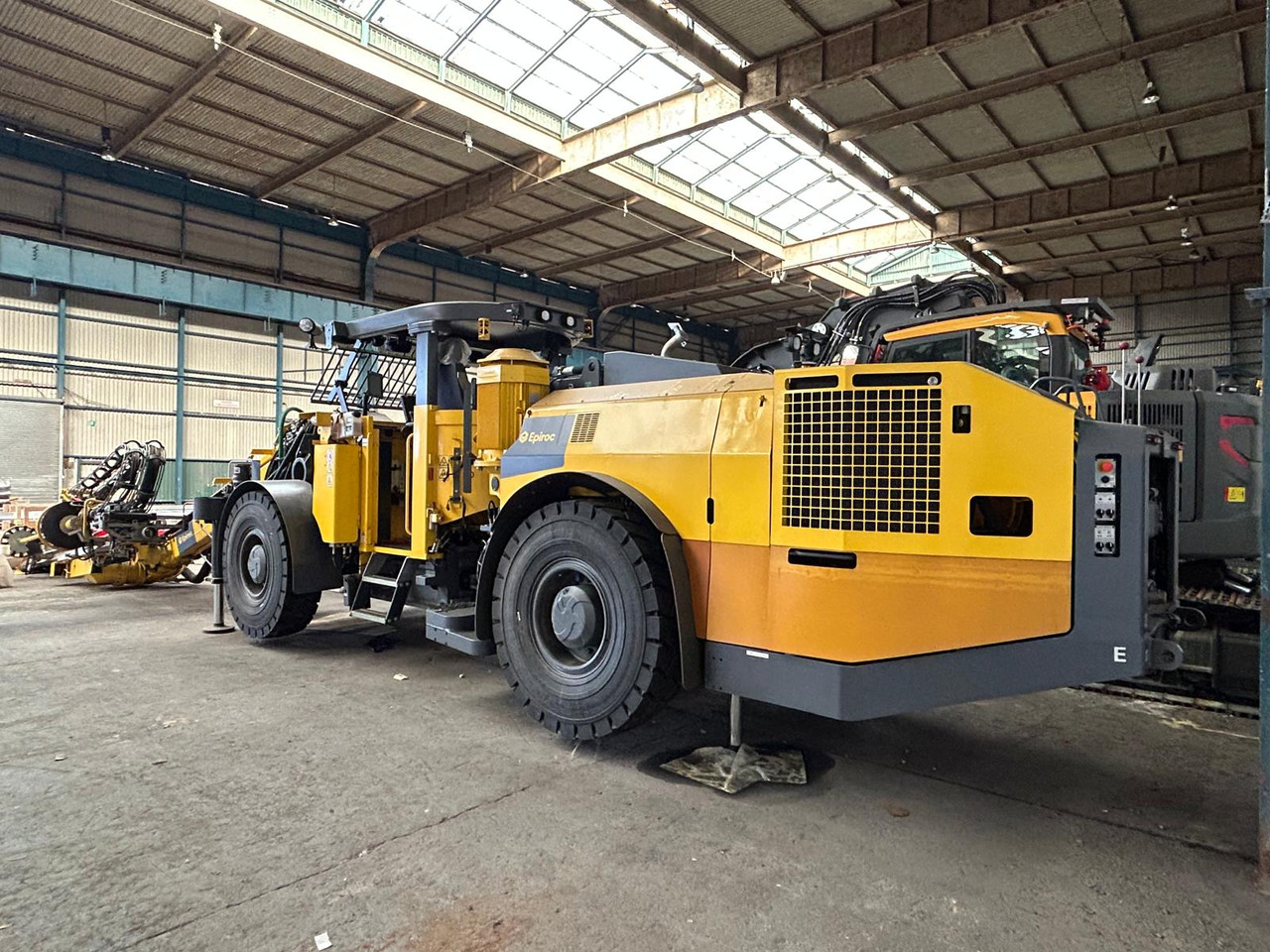 Atlas Copco (Epiroc) Boltec EC - Perforatrice direzionale: foto 4 Atlas Copco (Epiroc) Boltec EC - Perforatrice direzionale: foto 4