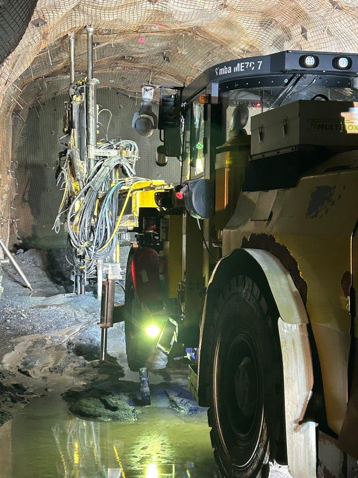 Atlas Copco (Epiroc) Simba ME7C - Perforatrice direzionale: foto 3 Atlas Copco (Epiroc) Simba ME7C - Perforatrice direzionale: foto 3