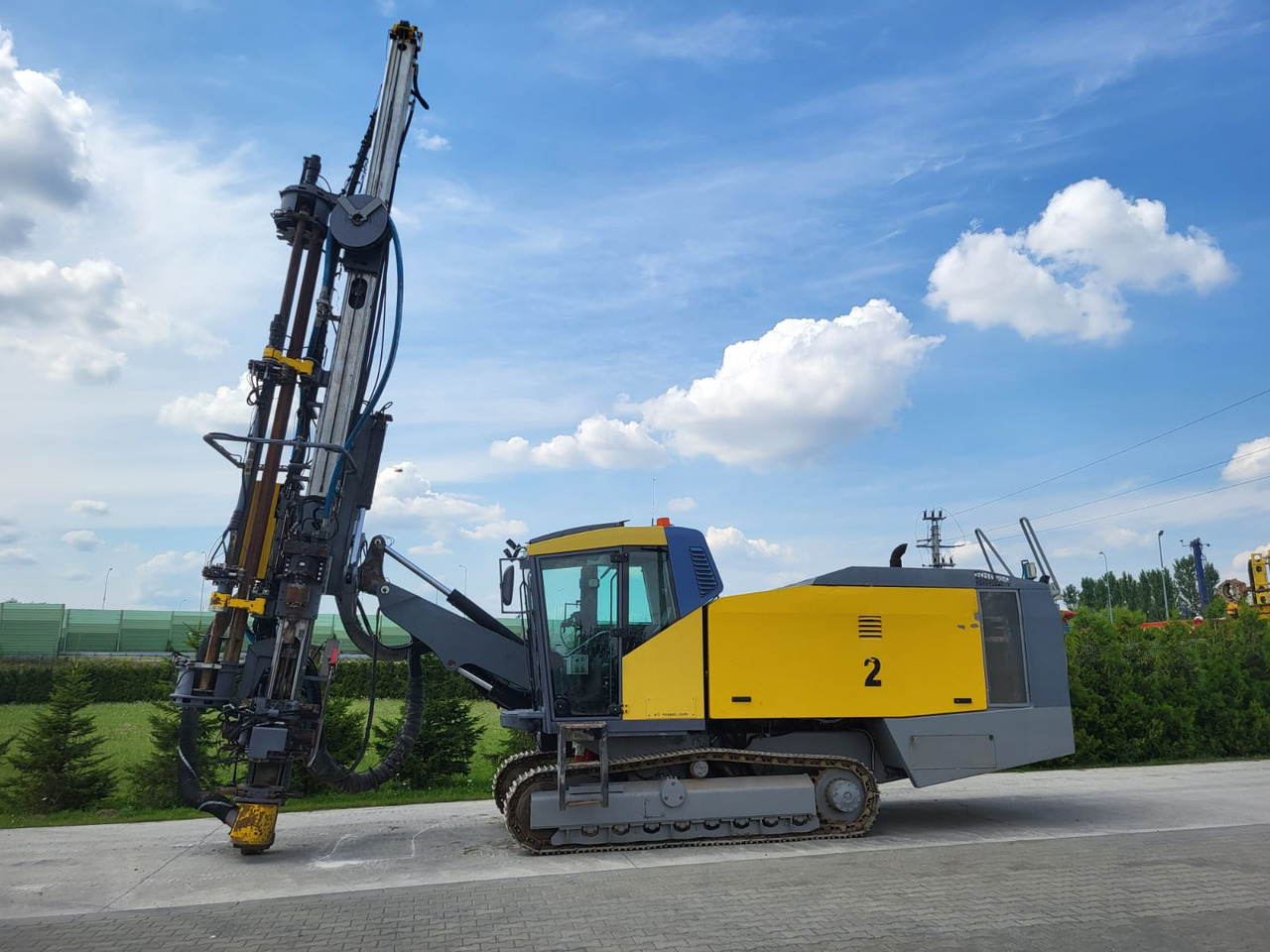 Atlas Copco ROC L6 (25)-44 - Perforatrice: foto 1 Atlas Copco ROC L6 (25)-44 - Perforatrice: foto 1