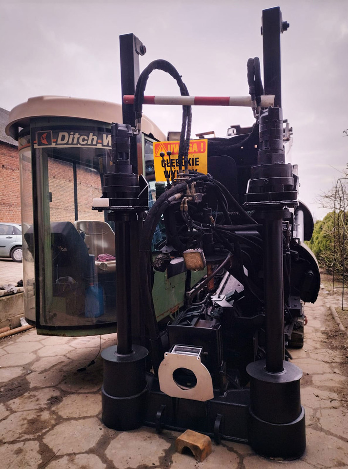 Ditch Witch JT3020 - Perforatrice direzionale: foto 4 Ditch Witch JT3020 - Perforatrice direzionale: foto 4