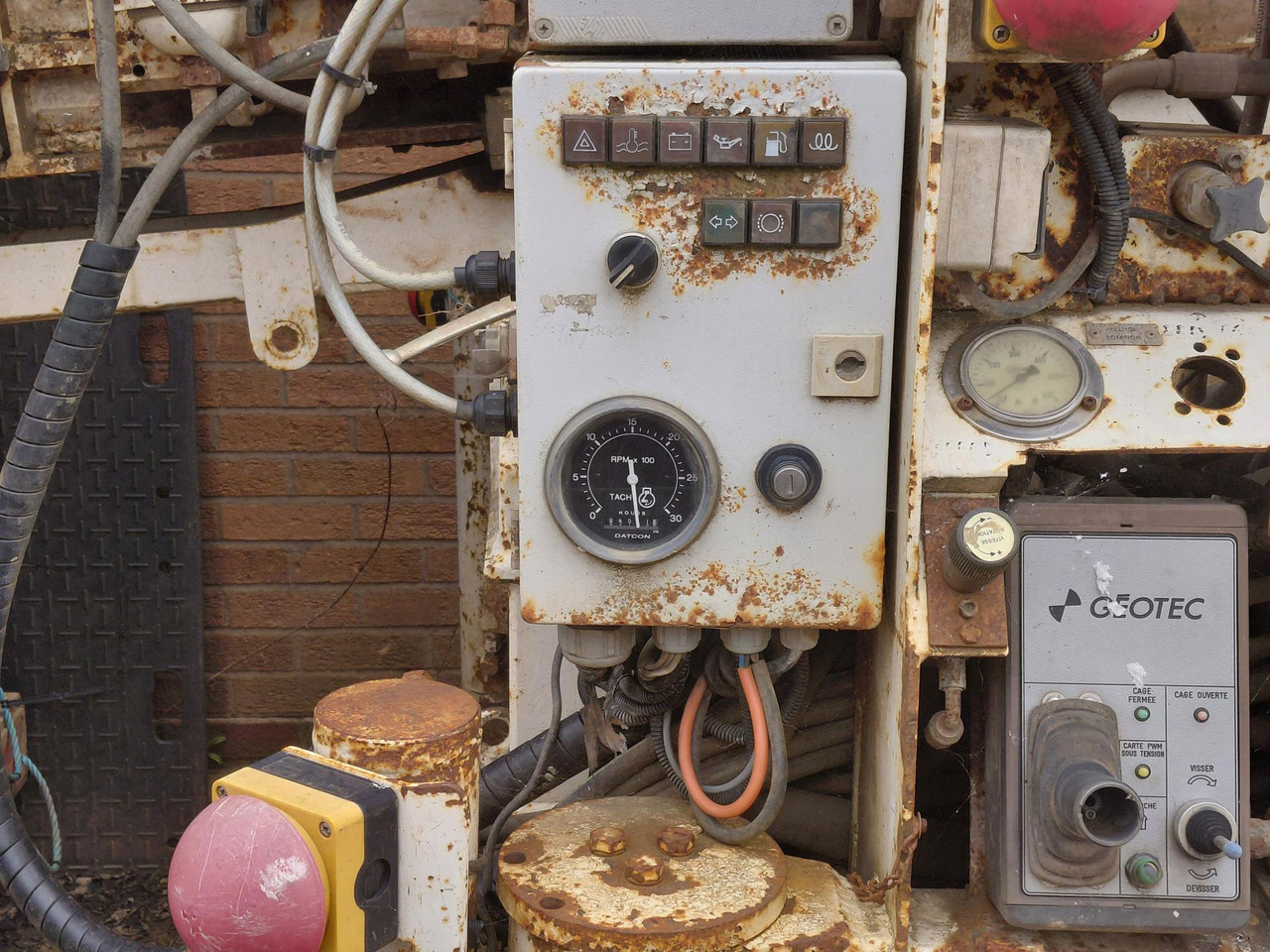 Geotec TB350 - Perforatrice: foto 5 Geotec TB350 - Perforatrice: foto 5